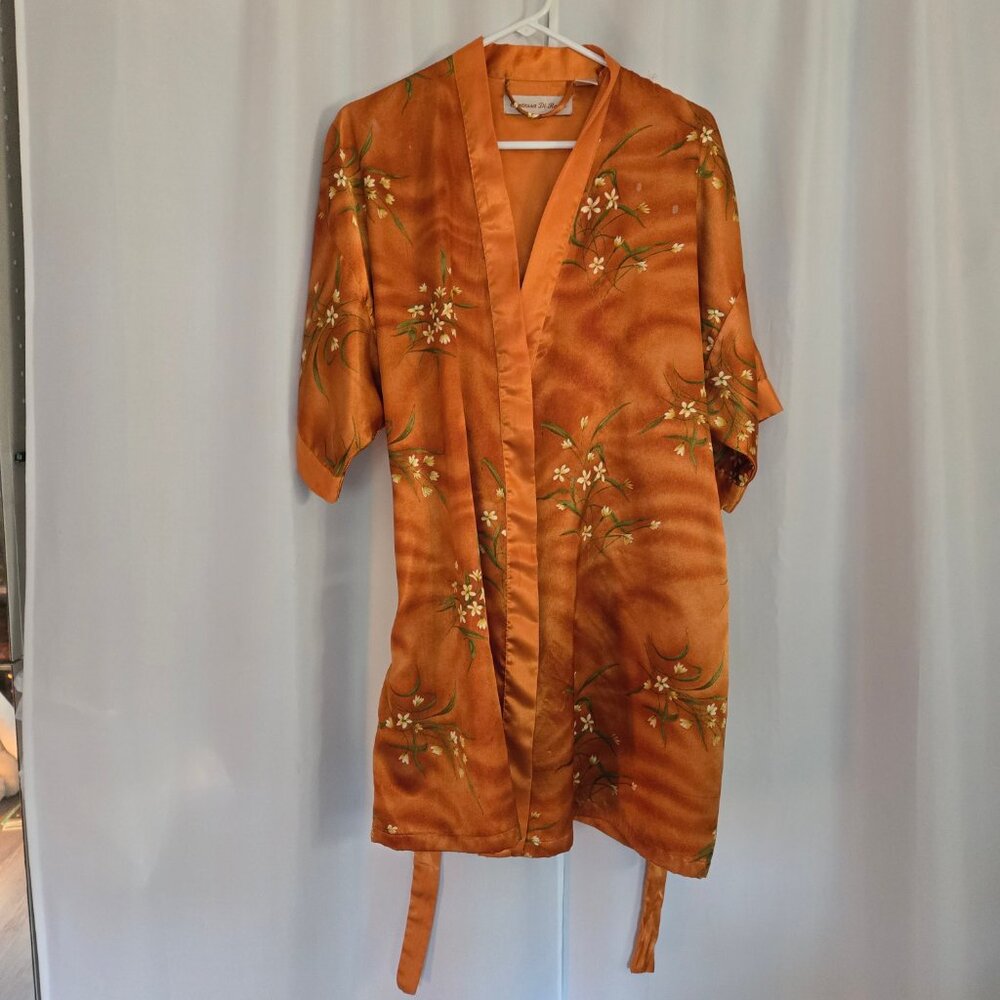 Copper colored silky robe - Picture 10 of 16